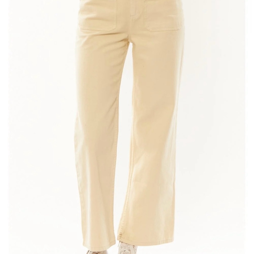 Beige Wide-Leg cargo pants